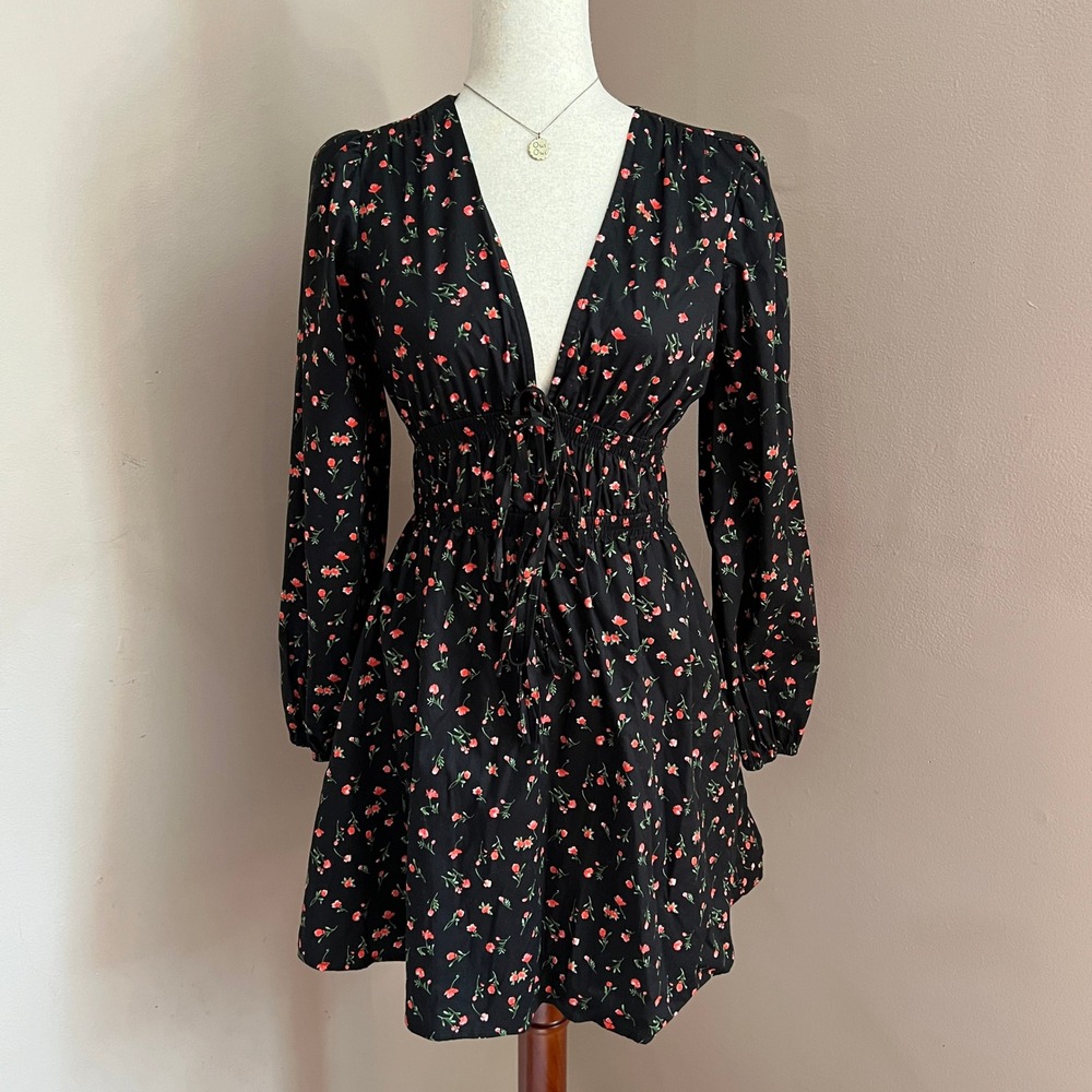 WAYF Black Floral Long Sleeve Smocked Waist‎ Mini Dress Size XS